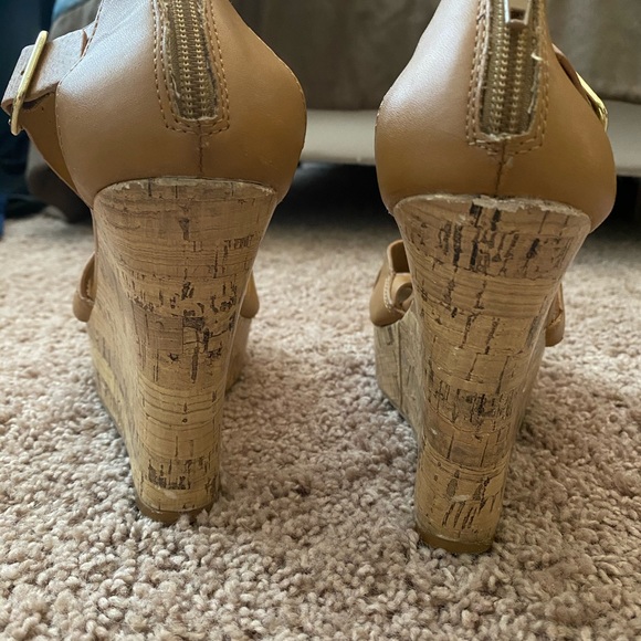Express wedges size 7 - Picture 7 of 11
